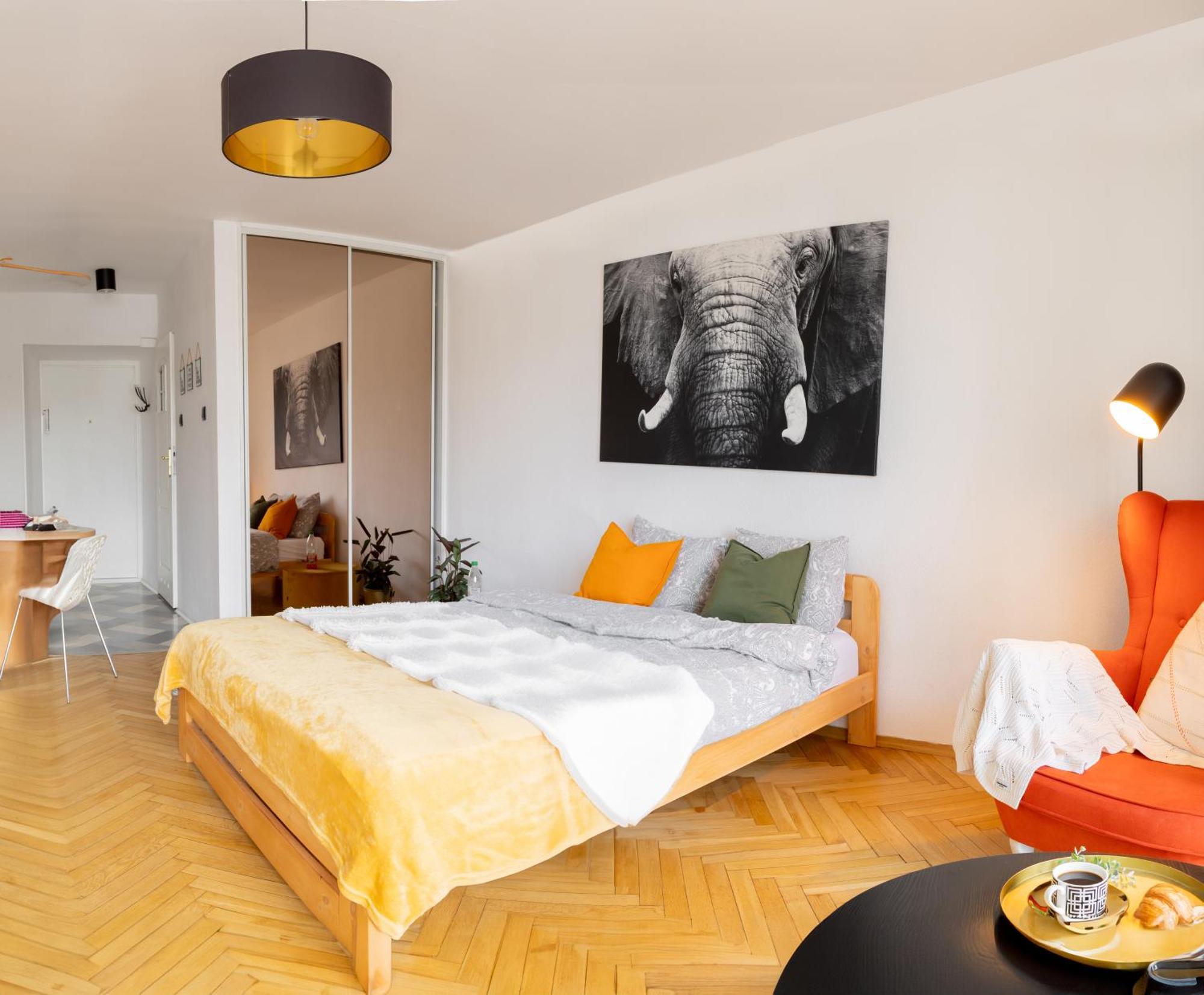 Piotrapartments - Big City Life Apartments In Central Warszawa Bagian luar foto