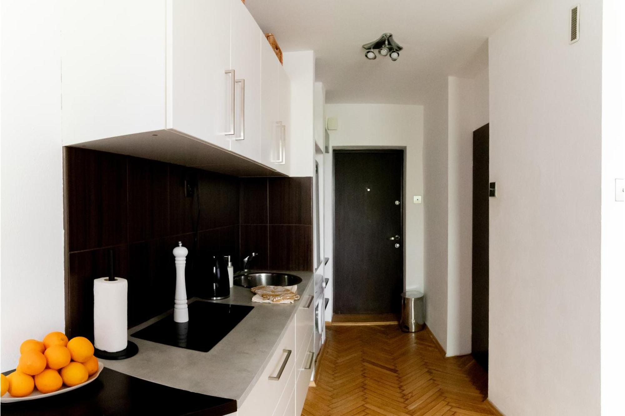 Piotrapartments - Big City Life Apartments In Central Warszawa Bagian luar foto