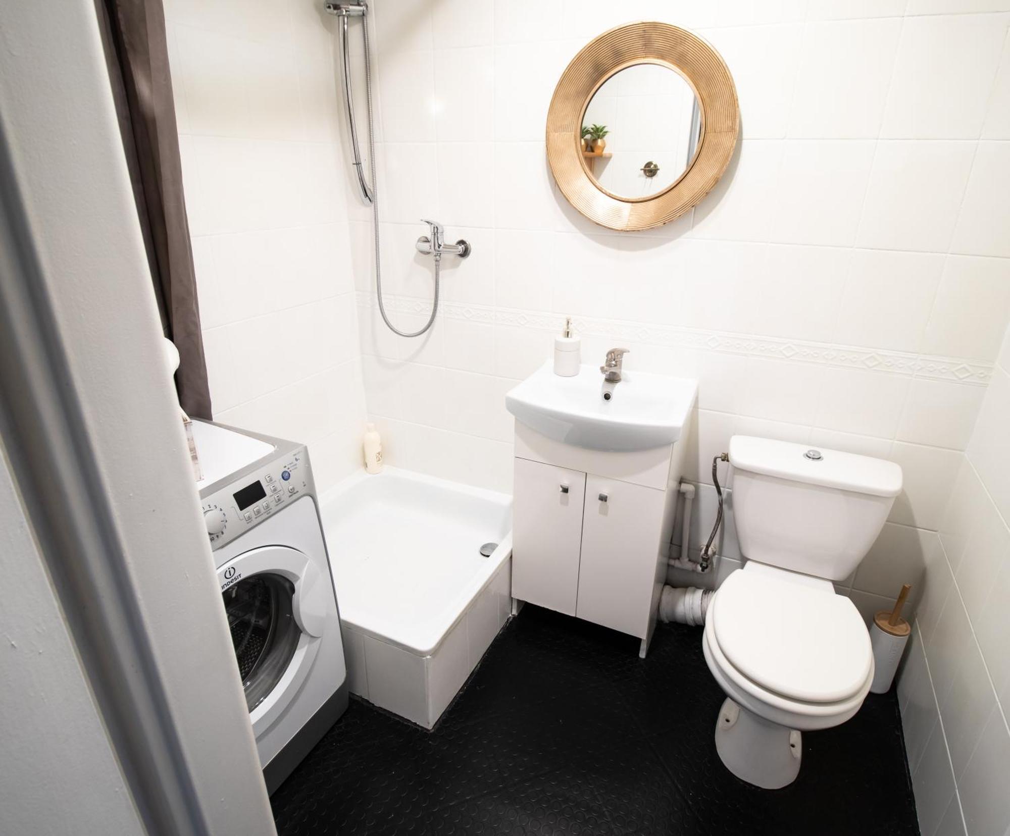 Piotrapartments - Big City Life Apartments In Central Warszawa Bagian luar foto